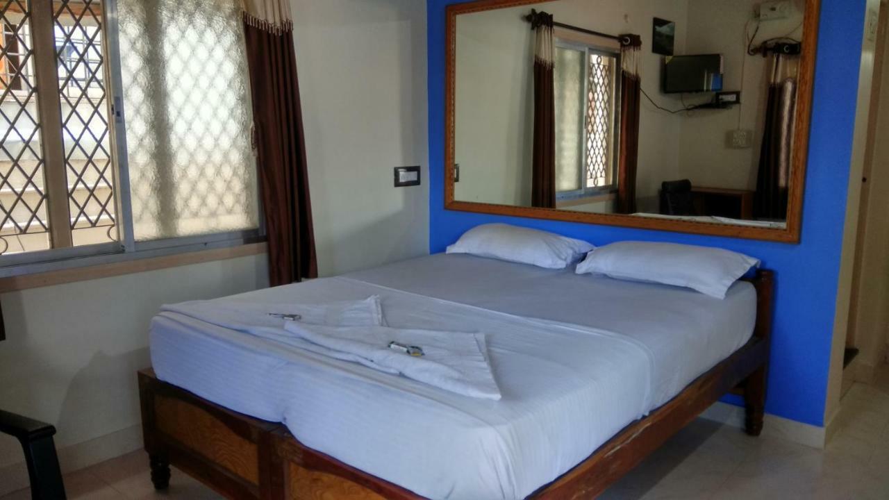 Rocky Guesthouse Hampi Dış mekan fotoğraf